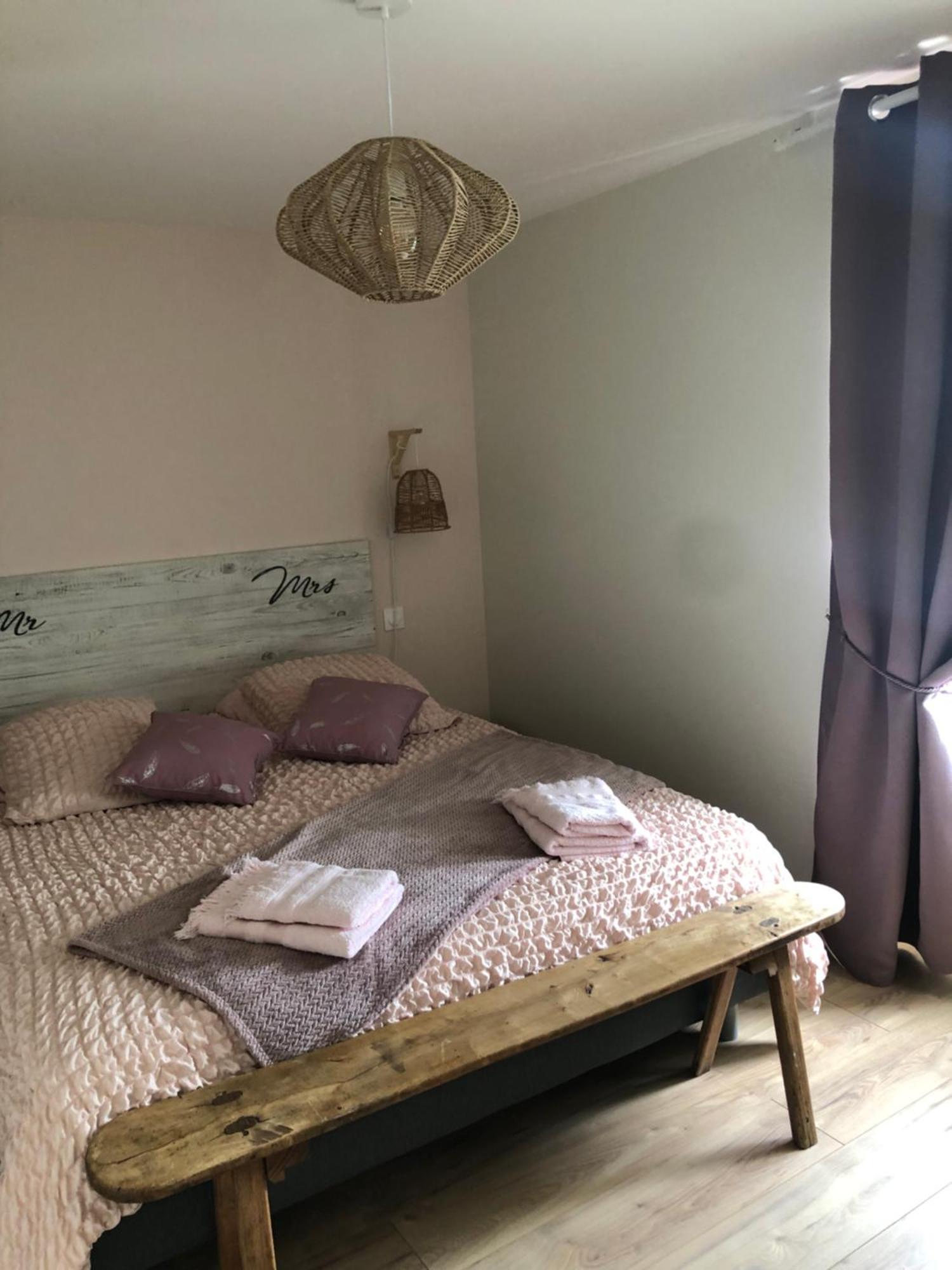 Ferienwohnung Burin des rosiers Olby Exterior foto
