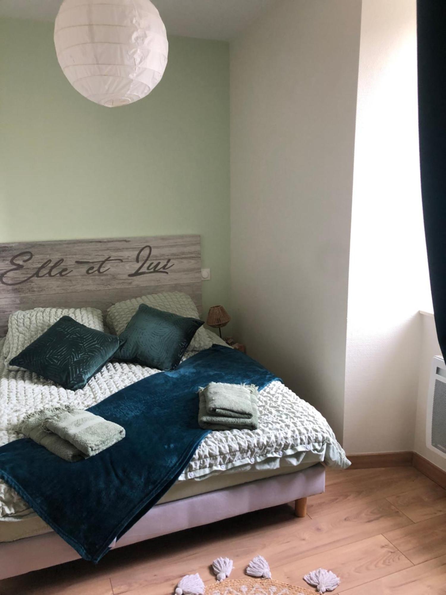 Ferienwohnung Burin des rosiers Olby Exterior foto